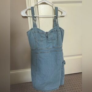 A Haley Boutique Saska Denim Romper Size: L
